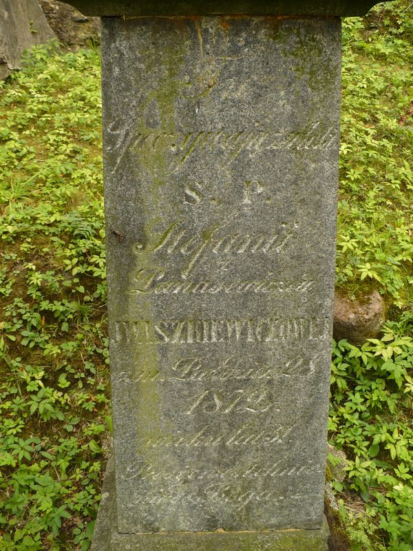 Inscription on the gravestone of Stefania Iwaszkiewicz, Na Rossie cemetery in Vilnius, as of 2013