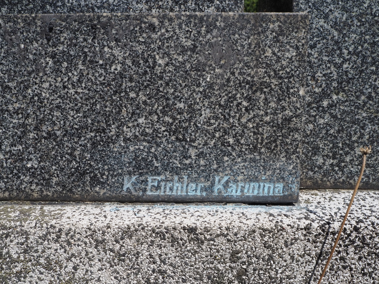 Fragment of the tomb of the Danelová family and Gertruda Kochová, Karviná Důl cemetery, as of 2022