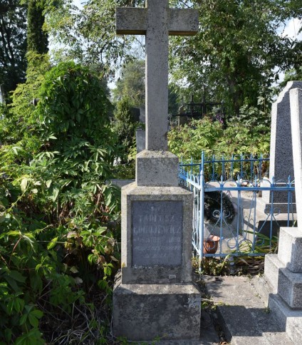 Nagrobek Tadeusza Gogojewicza, cmentarz w Tarnopolu, stan z 2016