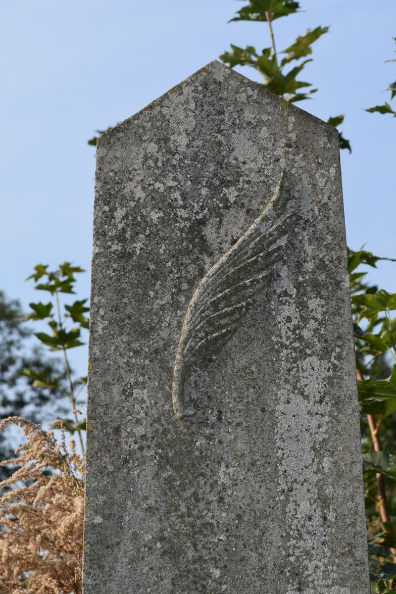 Nagrobek Marii Limbachowej, cmentarz w Tarnopolu, stan z 2016