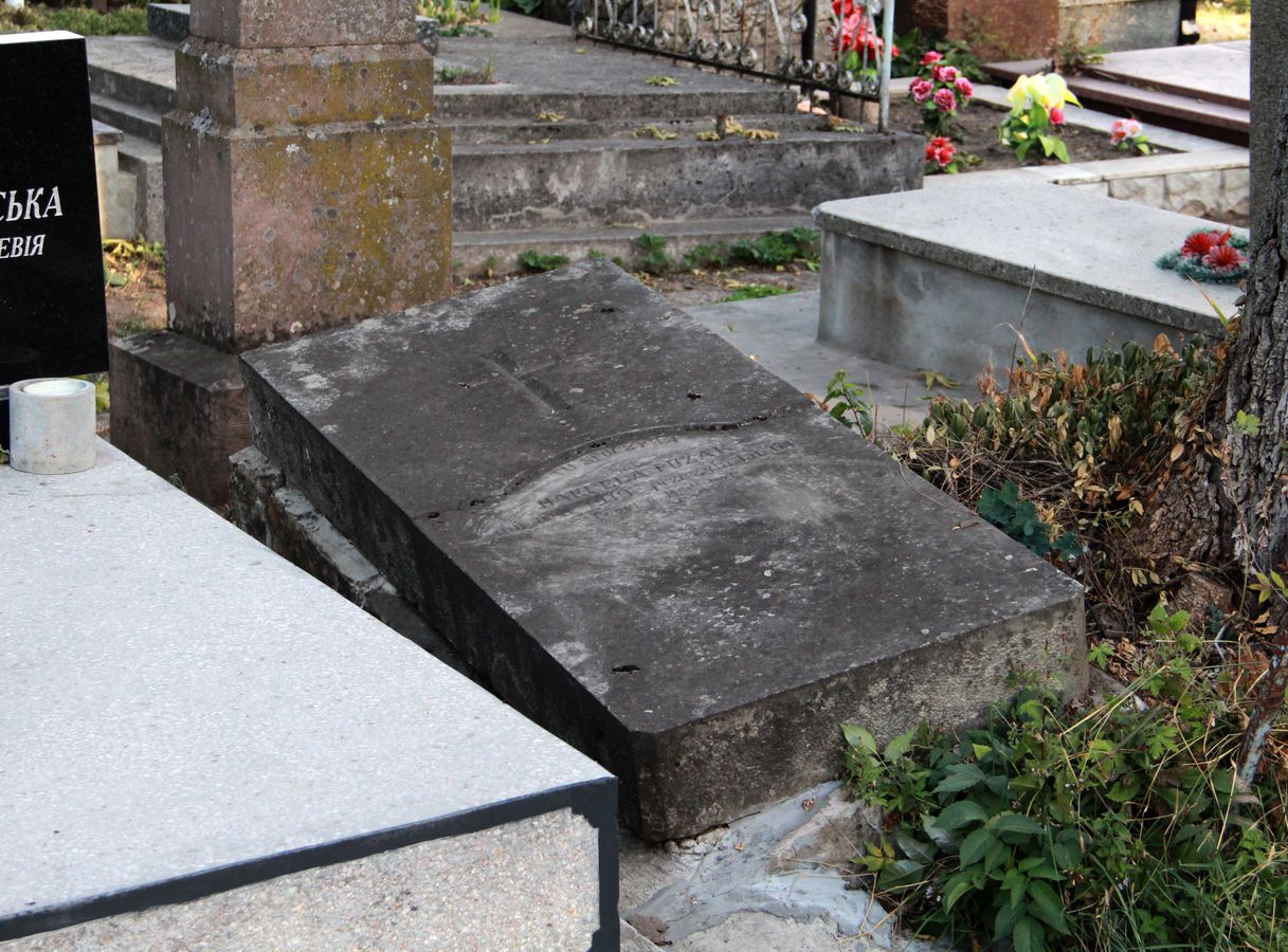 Gravestone of Marcela Puzak, cemetery in Ternopil, state of 2016