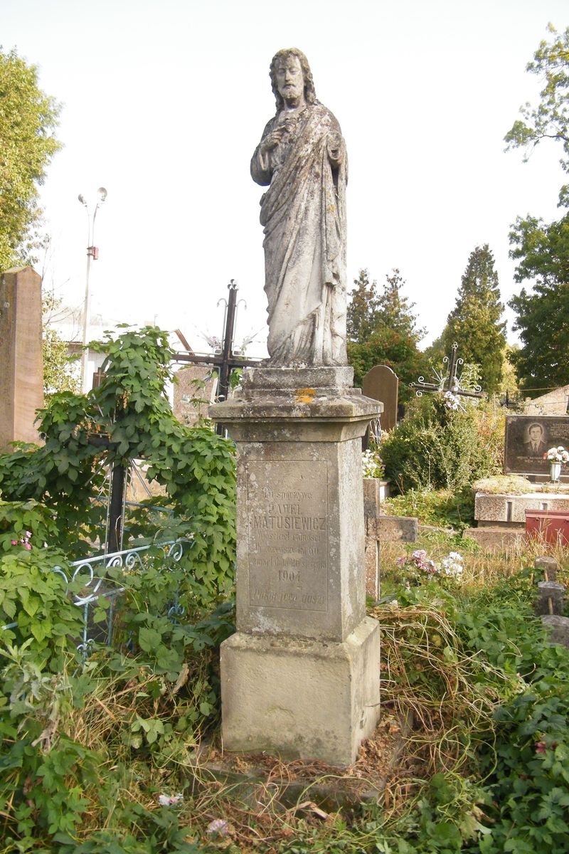 Tombstone of Pavel Matusiewicz, Ternopil cemetery, as of 2016.