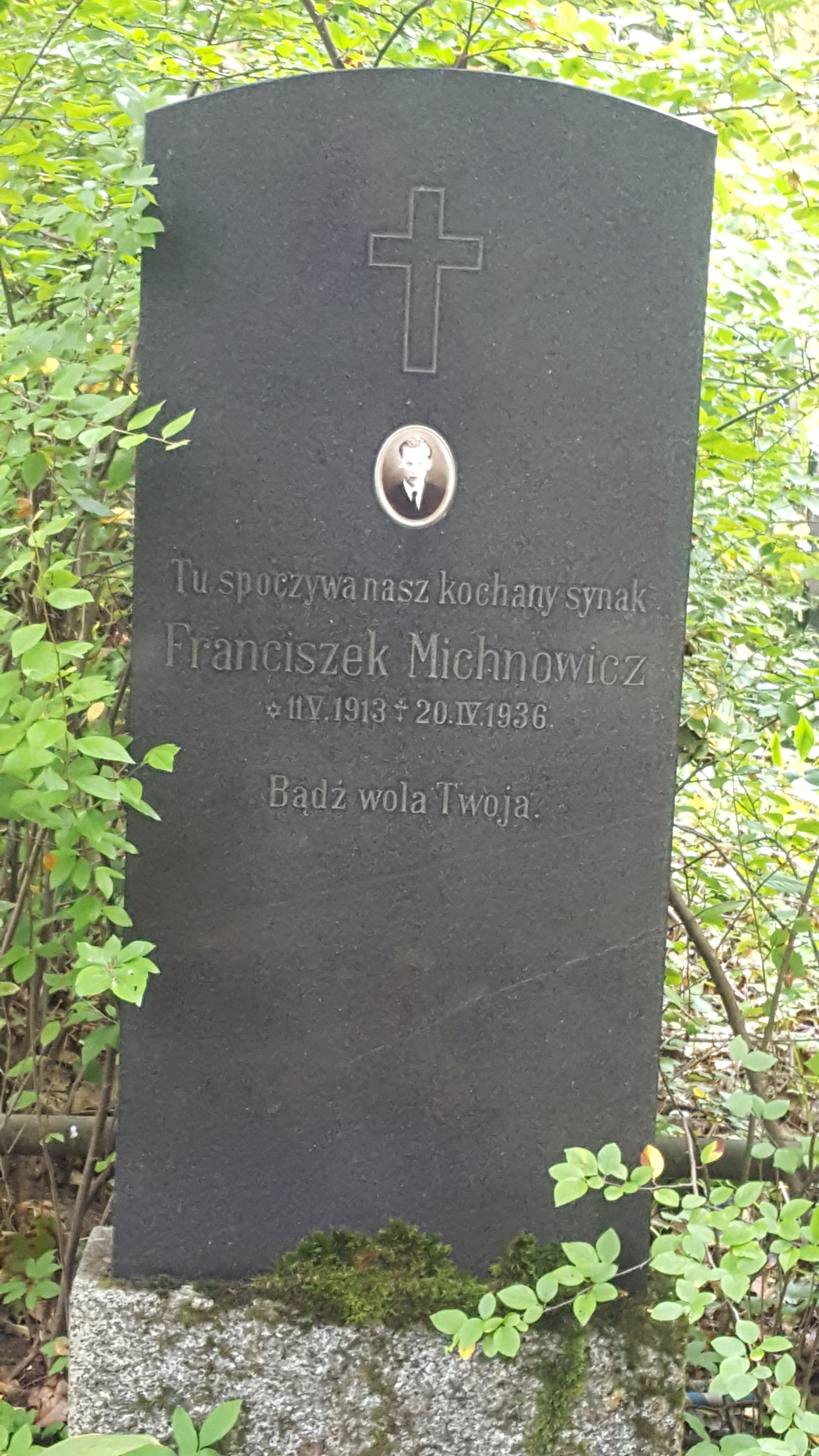 Tombstone of Franciszek Michnowicz, St Michael's cemetery in Riga, 2021 state