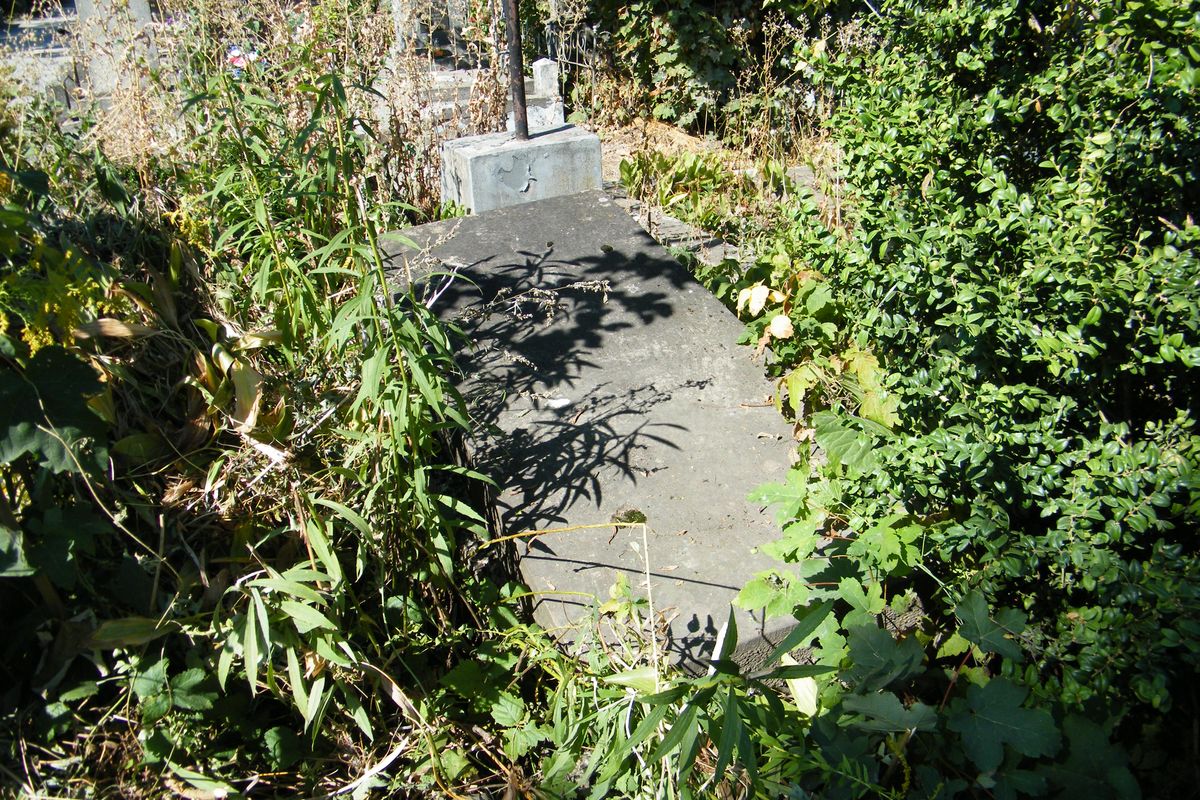 Tombstone of Antoni Krasinski, cemetery in Ternopil, state of 2016