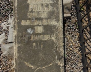 Płyta nagrobna Wojciecha Pyra, cmentarz w Tarnopolu, stan z 2016 roku
