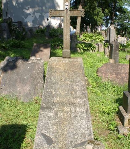 Nagrobek Estery i Włodzimierza Sławińskich, cmentarz na Rossie w Wilnie, stan z 2013 r.