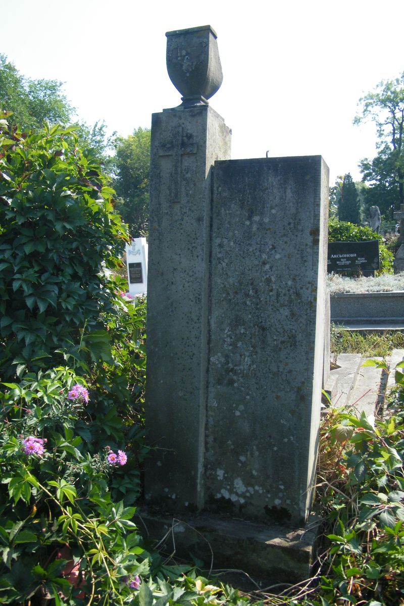 Tombstone of Paulina and Edward Zuchorski and Jozef Zhukowski, Ternopil cemetery, as of 2016.