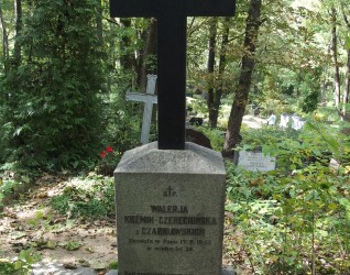 Nagrobek Walerii Kuźmin-Czerechińskiej, cmentarz św. Michała w Rydze, stan z 2021 r.