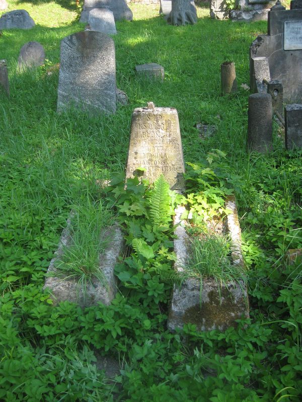 Tombstone of Ksawery and Monika Jablonski, Na Rossie cemetery in Vilnius, as of 2013