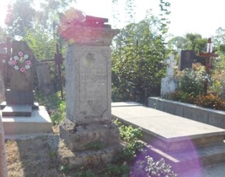 Nagrobek Amilkara Szeliskiego, cmentarz w Tarnopolu, stan z 2016 roku