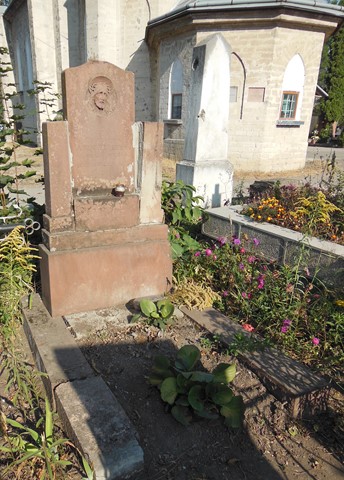 Tombstone of Antoni Kozlowski, Ternopil cemetery, as of 2016