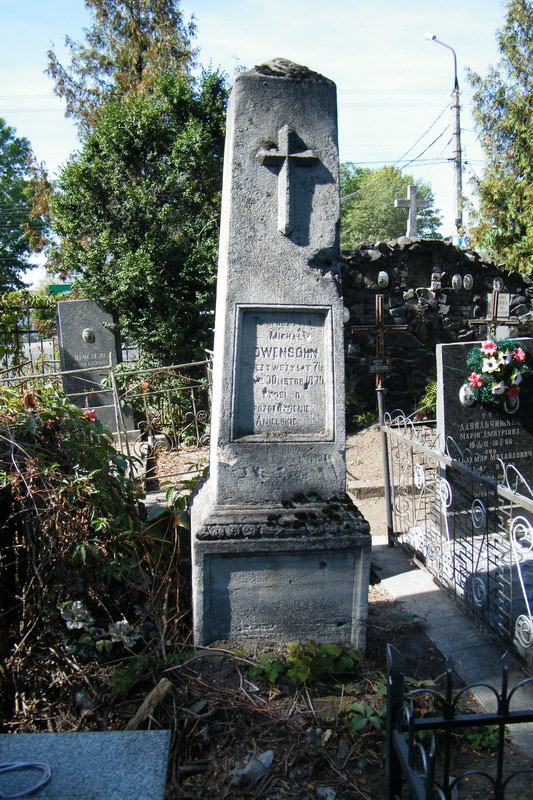 Tombstone of Michael Lowensohn, Ternopil cemetery, state of 2016