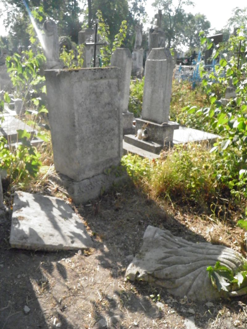 Tombstone of Stefan Milski, Ternopil cemetery, state of 2016