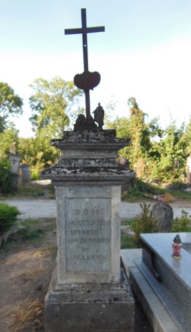 Nagrobek rodziny Borzemskich, cmentarz w Tarnopolu, stan z 2016 roku