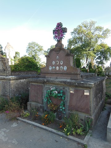 Grobowiec rodziny Andrejko i Winnickich, cmentarz w Tarnopolu, stan z 2016 roku