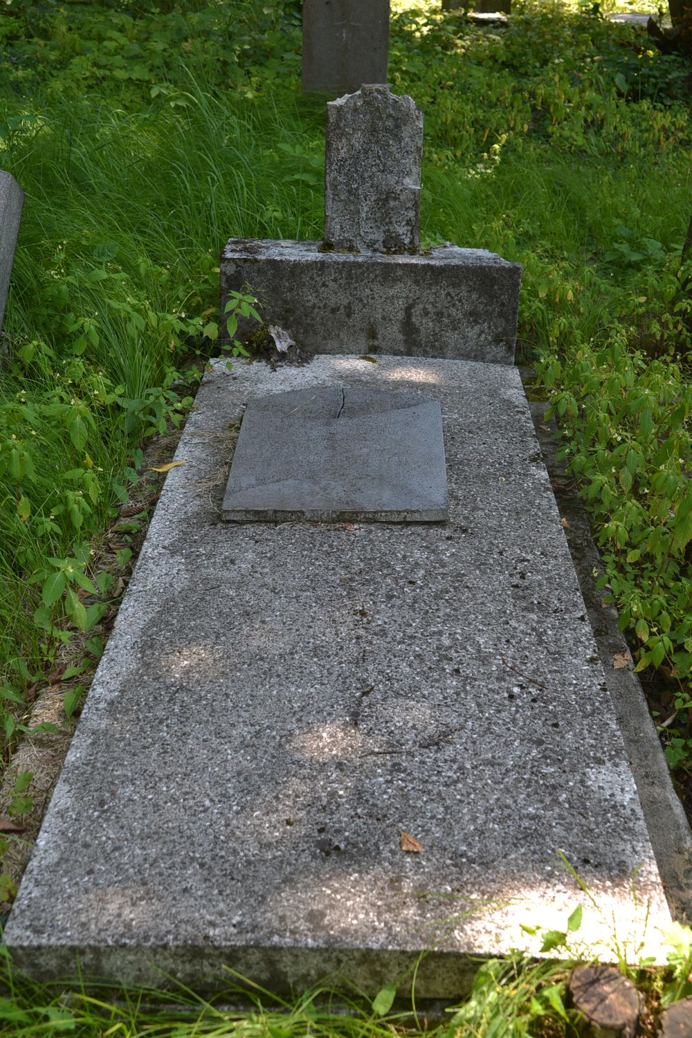 Tomb of Ewa and Emanuel Nowak, cemetery in Karviná Mexico, Czech Republic, as of 2022