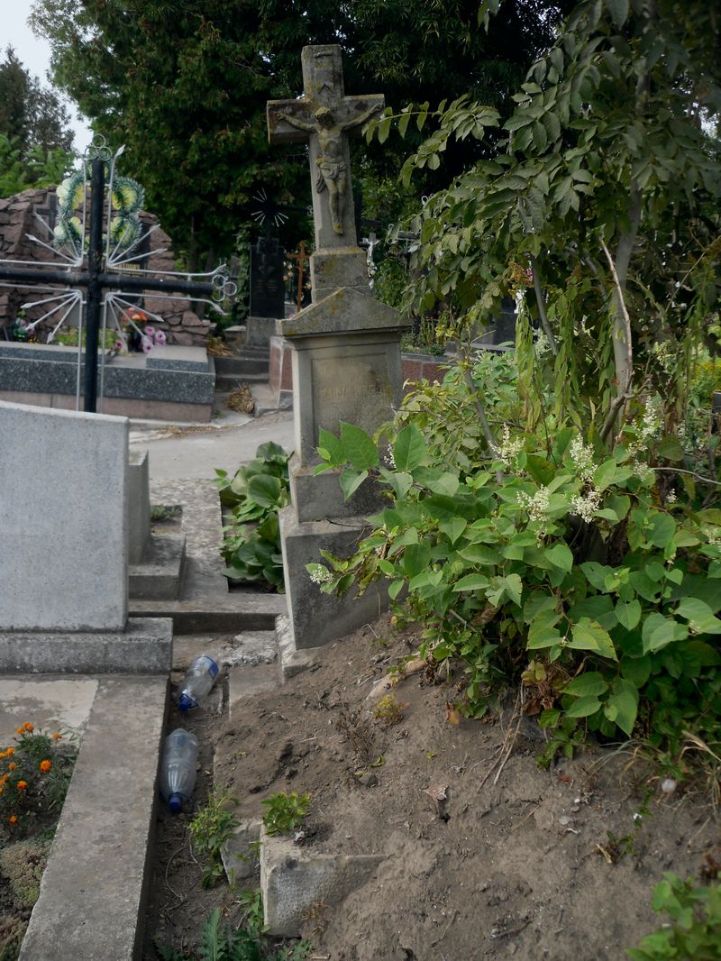 Tombstone of Maria N. N., Ternopil cemetery, pre-2016 status