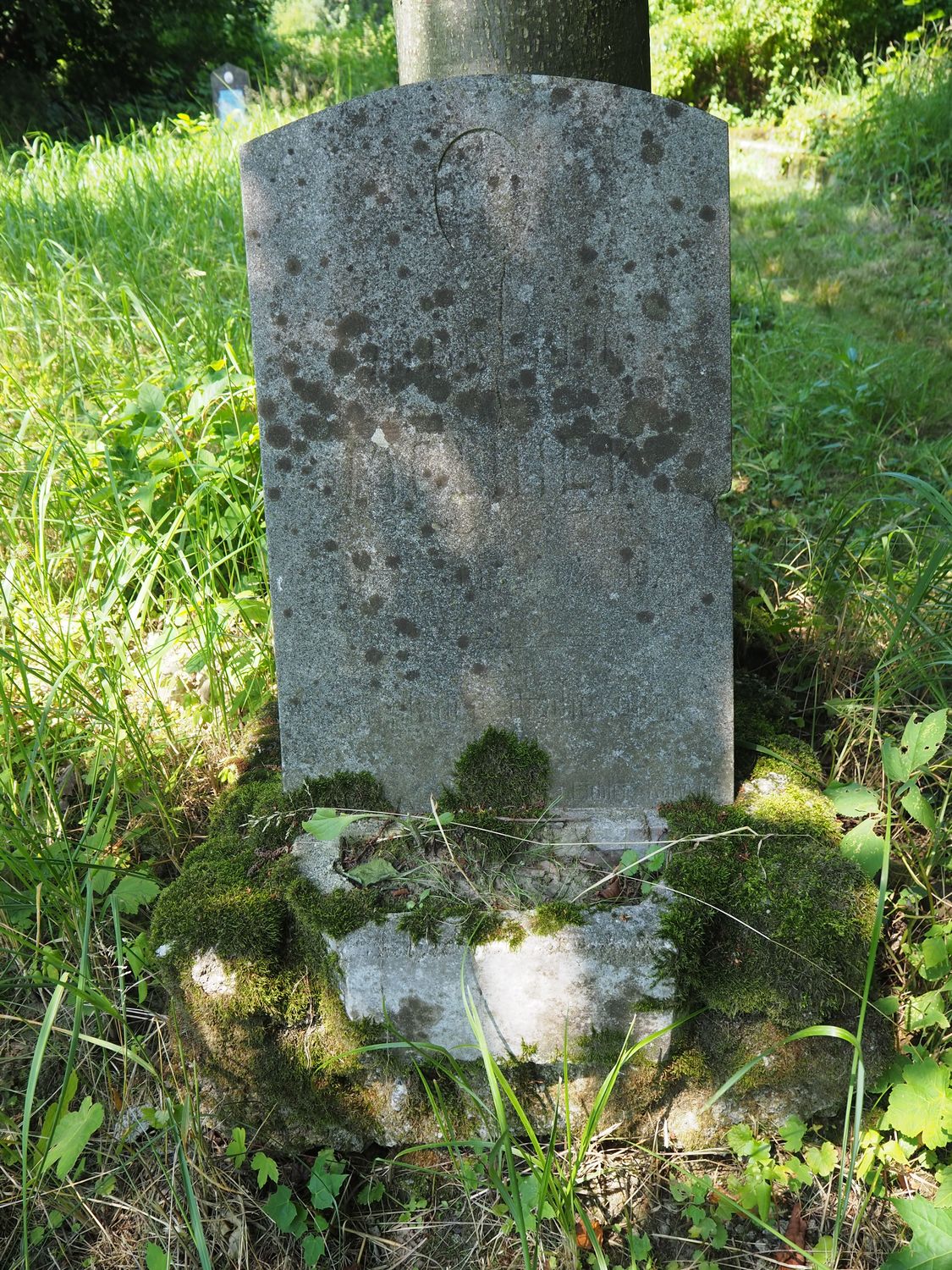 Tombstone of Albrecht Molinek, cemetery in Karviná Mexico, as of 2022.