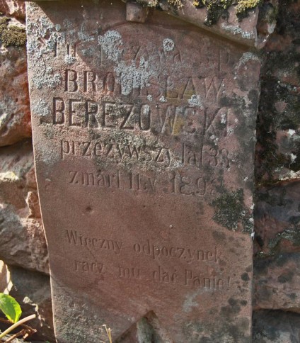 Nagrobek Bronisława Berezowskiego, cmentarz w Tarnopolu, stan z 2016 r.