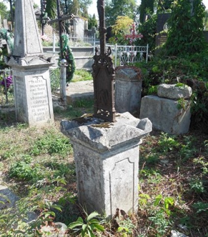 Nagrobek Salomei Kowalskiej, cmentarz w Tarnopolu, stan z 2017 roku