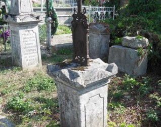 Nagrobek Salomei Kowalskiej, cmentarz w Tarnopolu, stan z 2017 roku