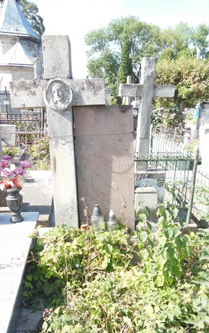 Tombstone of Aniela Fleissner, Ternopil cemetery, as of 2017