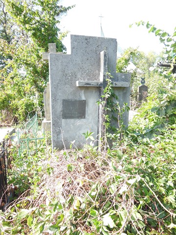 Nagrobek Heleny Kaczmarskiej, cmentarz w Tarnopolu, stan z 2017 roku