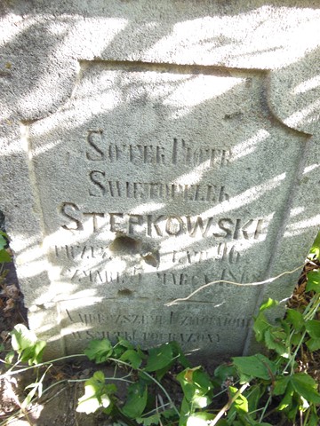 Fragment of the tombstone of Piotr Stepowski, Ternopil cemetery, as of 2017