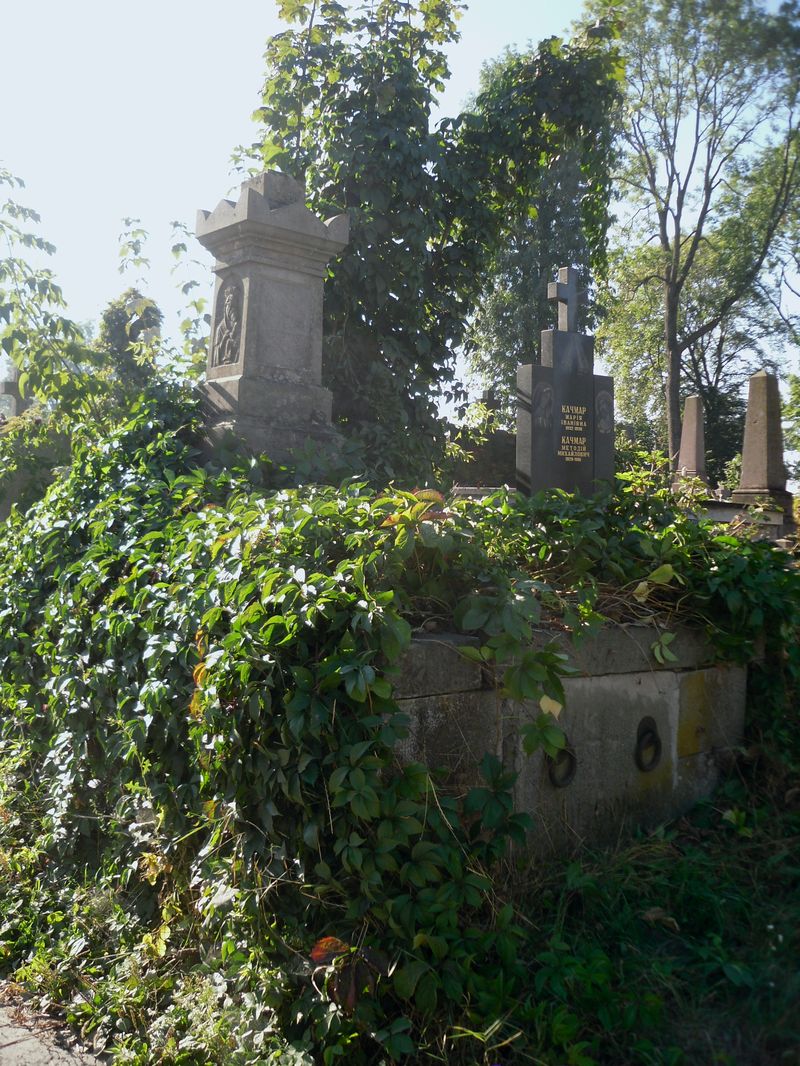 Grobowiec Marii i Franciszka Jakubowskich, cmentarz w Tarnopolu, stan z 2016 r,