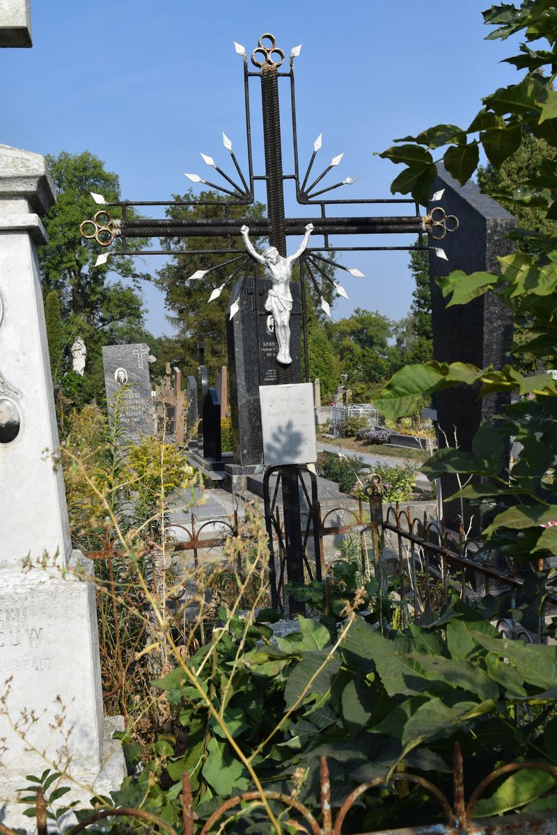 Tombstone of Marcin Swienets, Ternopil cemetery, state of 2016