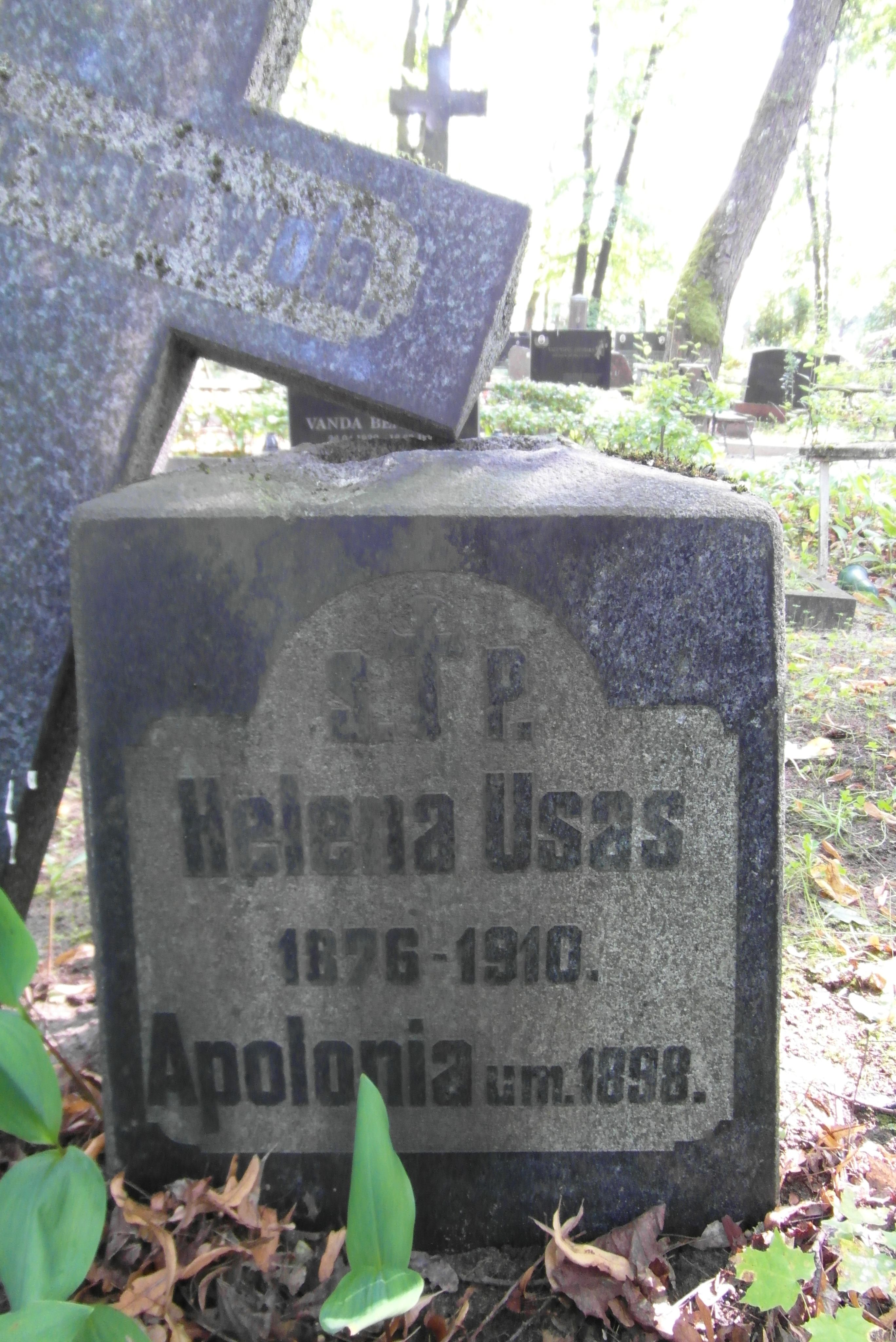 Inscription from the gravestone of Apolonia, Helena Usas, St Michael's Cemetery, Riga, as of 2021.