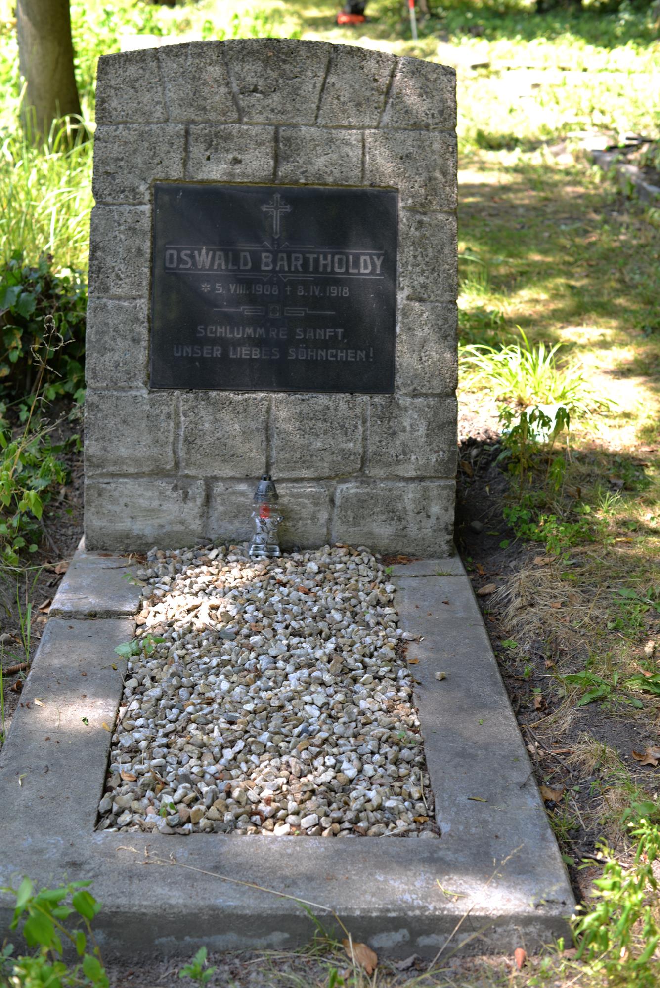 Fotografia przedstawiająca Tombstone of Oswald Bartholdy