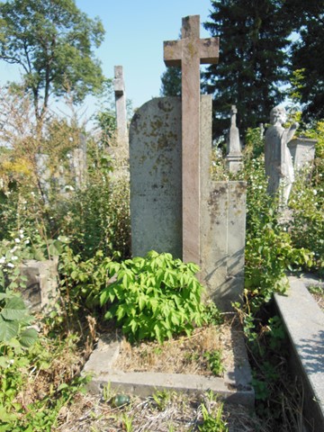 Tombstone of Bronislaw Grodzinski, cemetery in Ternopil, as of 2016