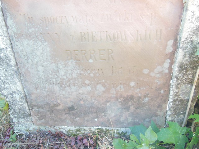Inskrypcja nagrobka Joanny Derrer, cmentarz w Tarnopolu, stan z 2016