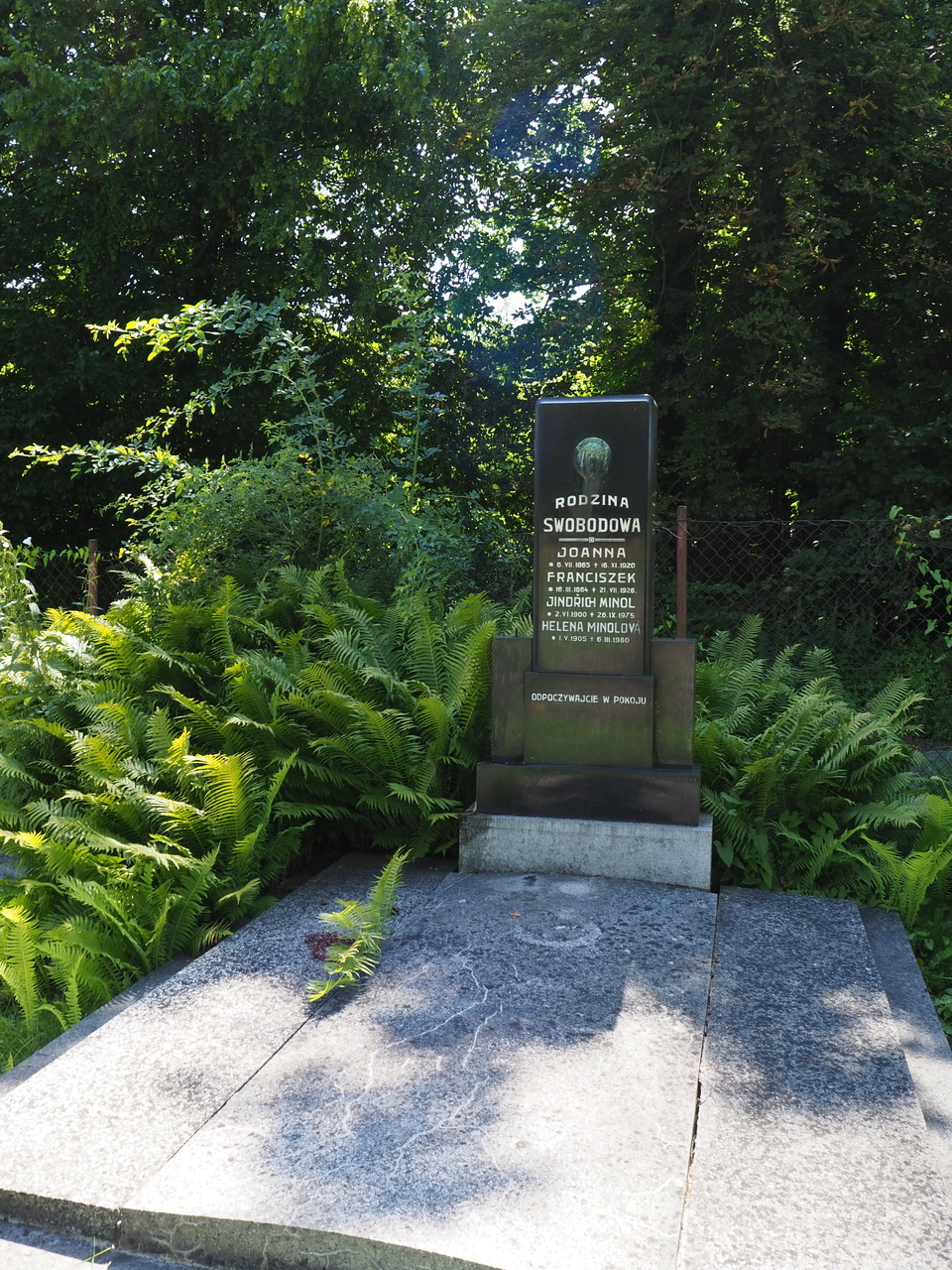 Tombstone of the Svoboda family, Karviná Důl cemetery, as of 2022