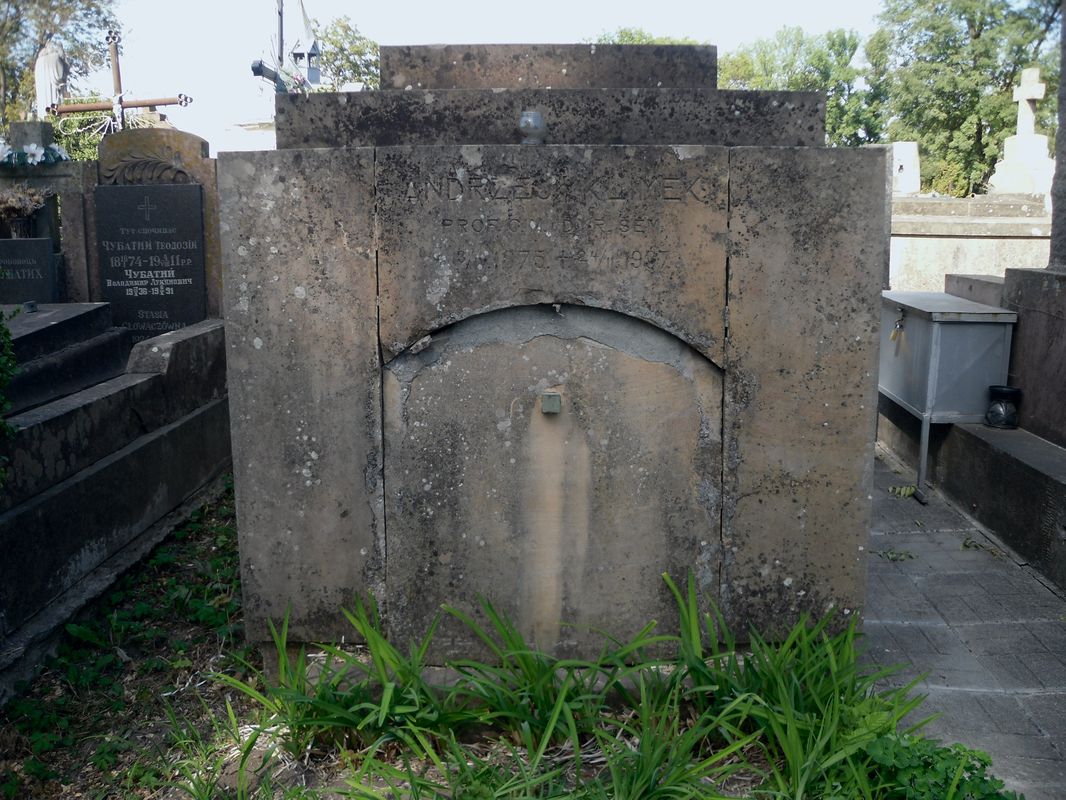 Grobowiec Andrzeja Klimka, cmentarz w Tarnopolu, stan z 2016 r.