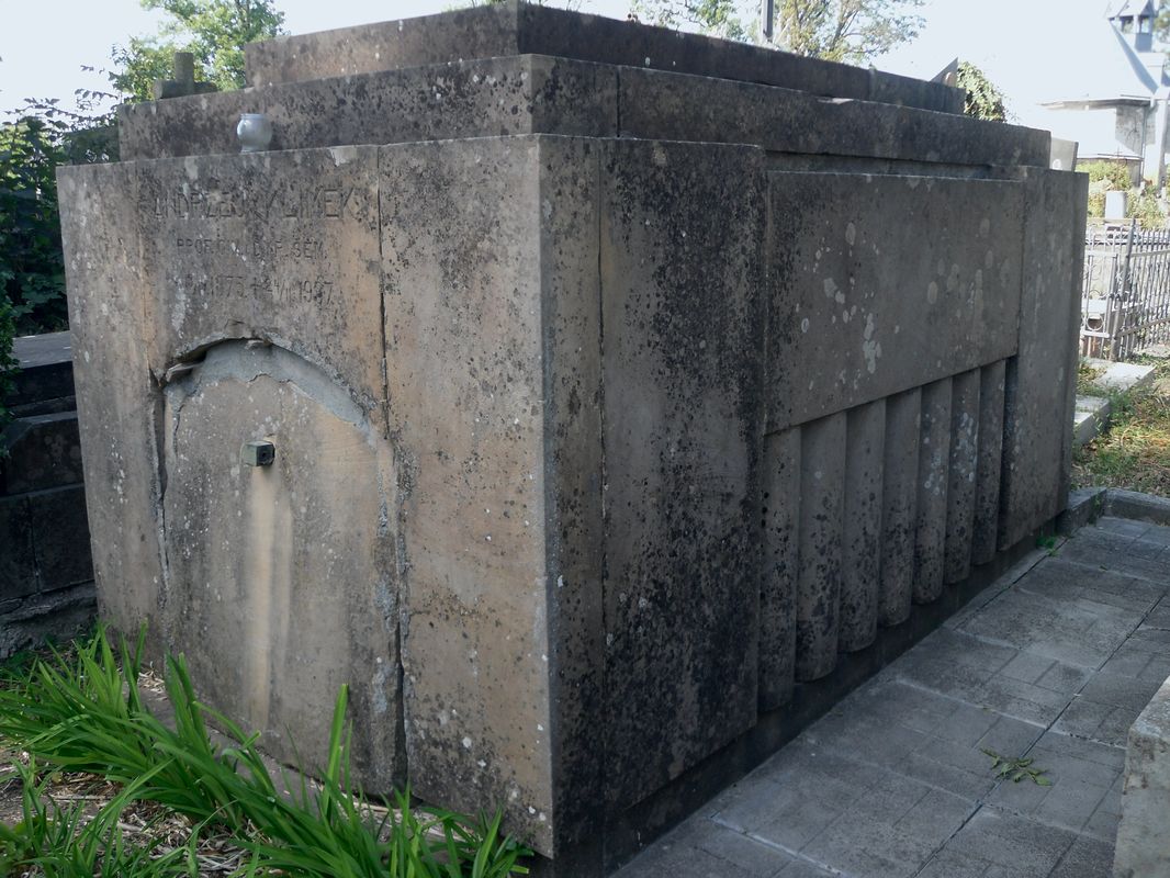 Tomb of Andrzej Klimek, Ternopil cemetery, as of 2016.