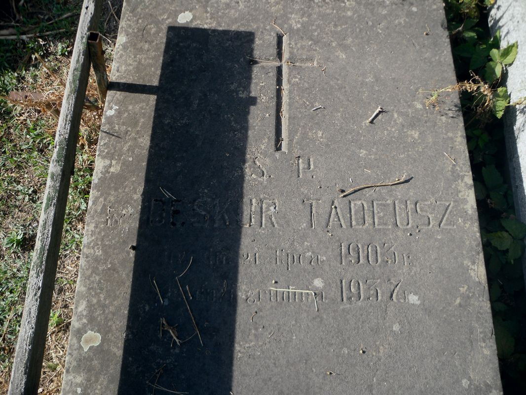 Tombstone of Tadeusz Deskur, Ternopil cemetery, as of 2016.