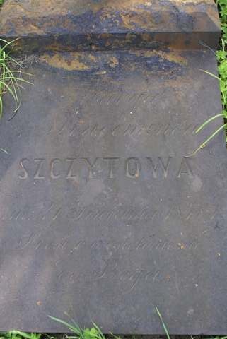 Fragment of Maria Peak's tombstone, Ross cemetery in Vilnius, as of 2013.