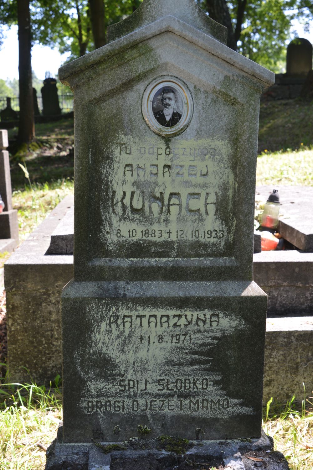 Tombstone of Andriy and Katharina Kunach, Karviná Doly cemetery