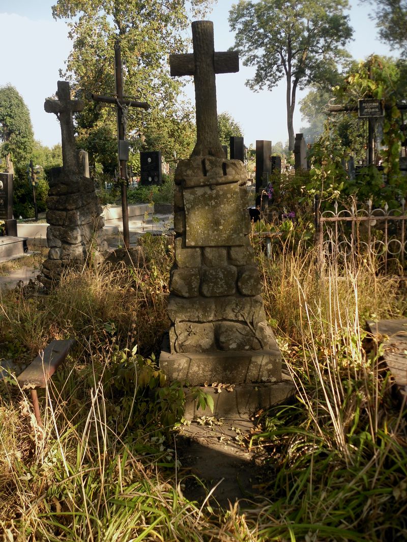 Tombstone of Jozef Bochniewicz, Ternopil cemetery, as of 2016