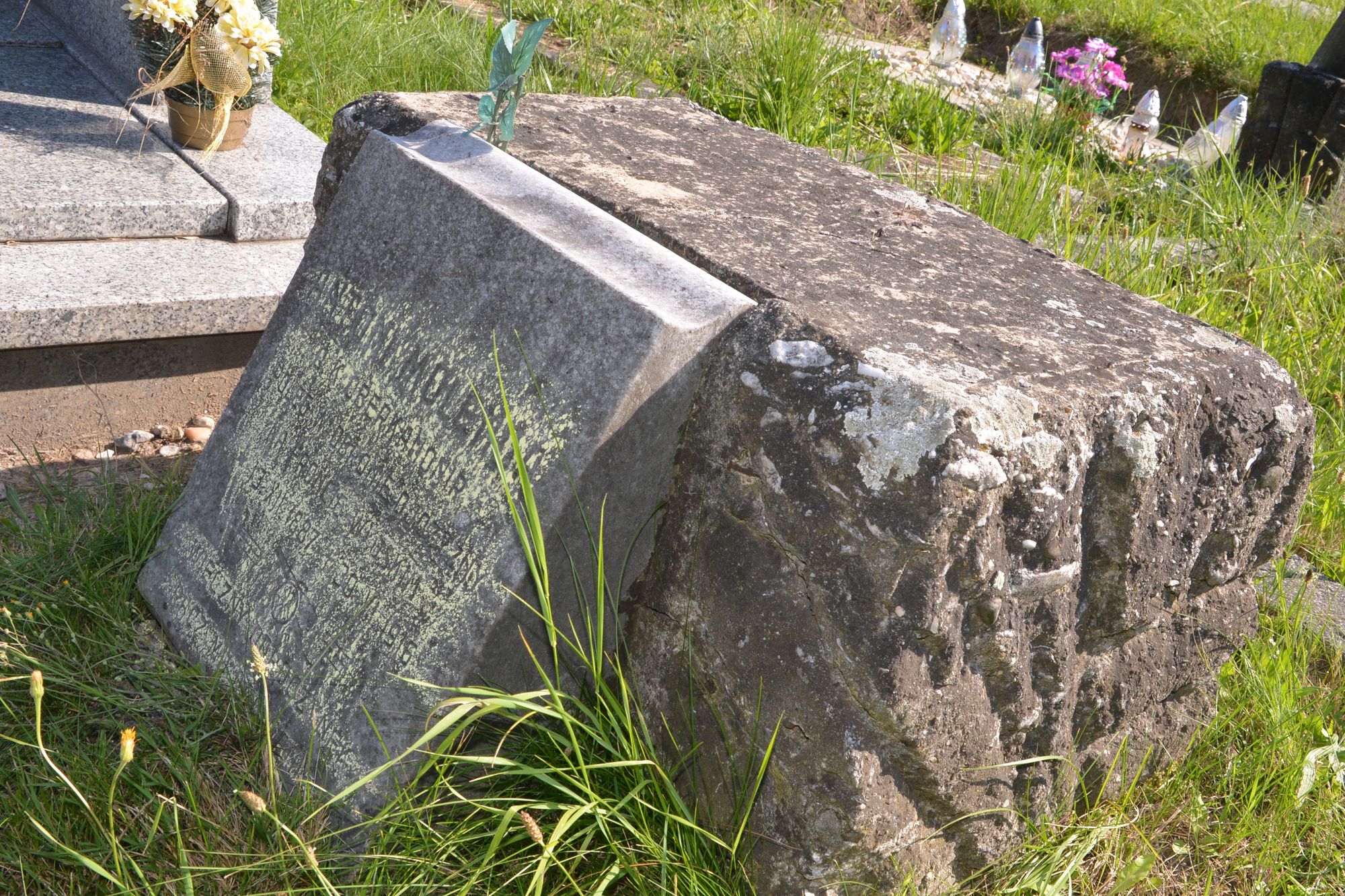 Tombstone of Antoni Molenda, Karviná Doły cemetery