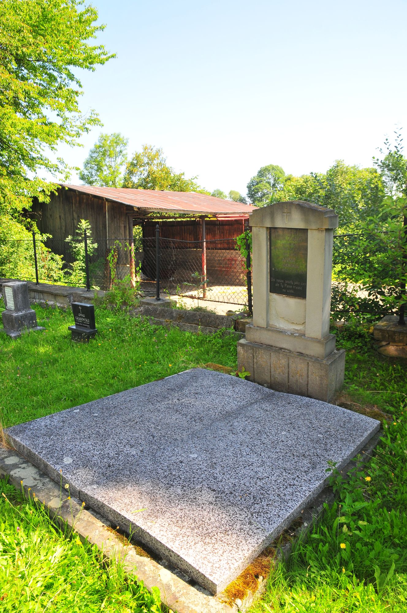 Tombstone of Jan and Anna Zwak, cemetery in Ligotka Kameralna, as of 2022