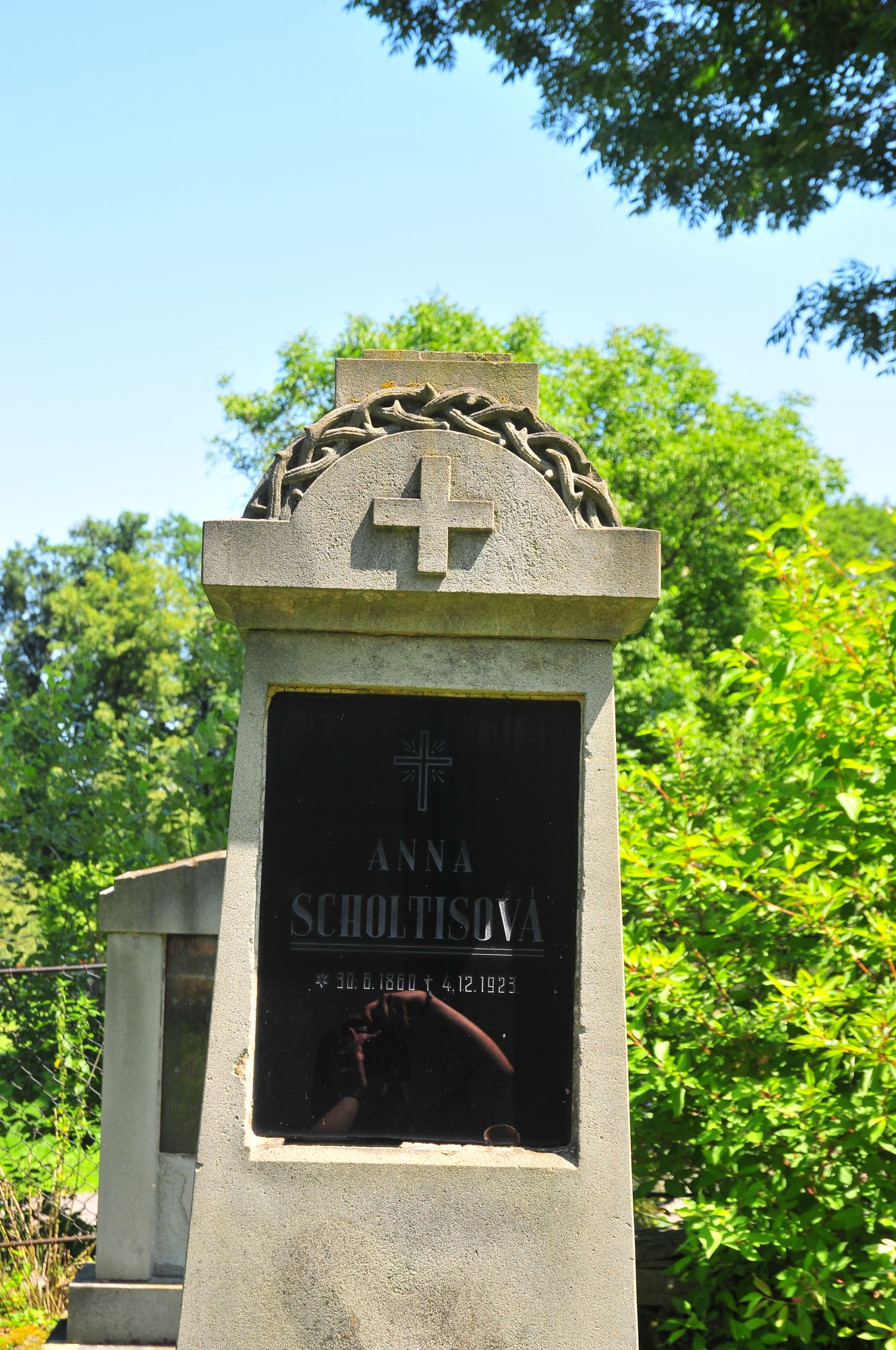 Tombstone of Anna Sholtisova, cemetery in Ligotka Kameralna, state from 2022