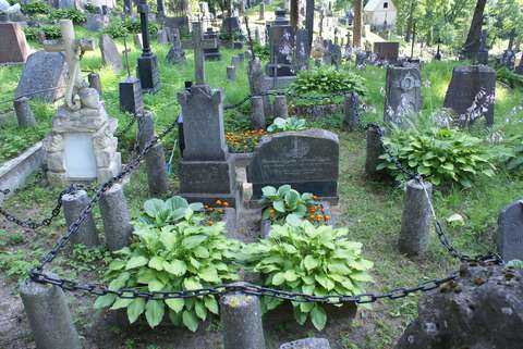 Tombstone of Alexandra Cypko, Rossa cemetery in Vilnius, as of 2013.