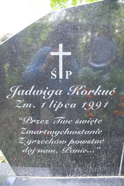 Tombstone of Jadwiga Korkuć, Ross cemetery in Vilnius, as of 2013.