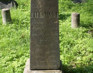 Nagrobek Marii Falkowskiej, cmentarz na Rossie w Wilnie, stan z 2013 r.