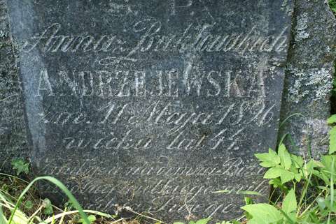 Fragment of Anna Andrzejewska's gravestone, Ross cemetery in Vilnius, as of 2013.