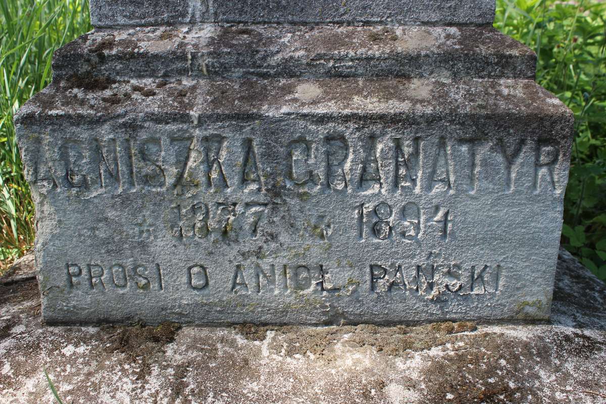 Fragment of the tombstone of Agnes Granatyr, Zbarazh cemetery, as of 2018