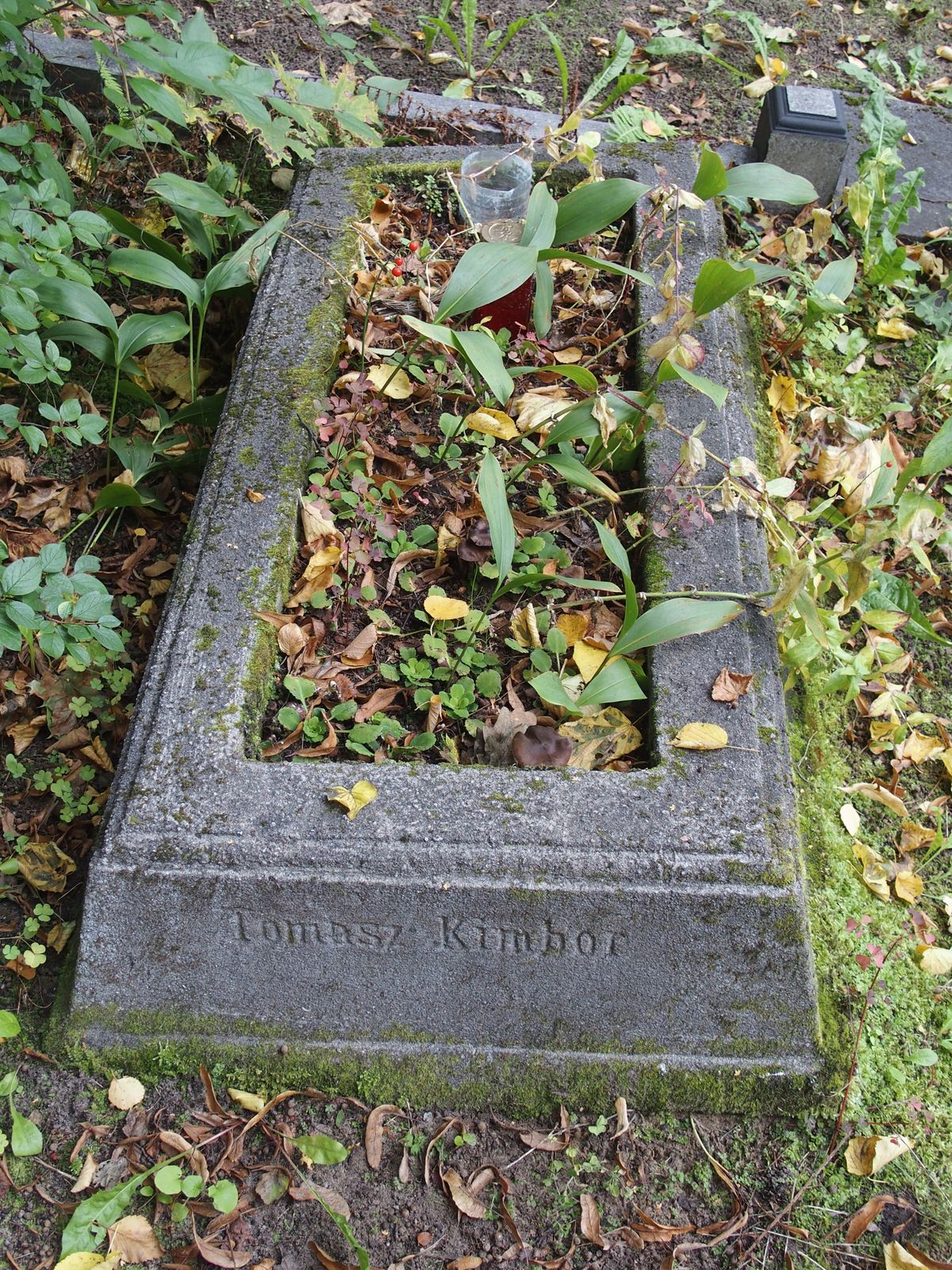 Tomas Kimbor's tombstone, St Michael's cemetery in Riga, as of 2021.